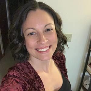 Meet your Posher, Angie